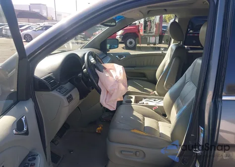 2008 Honda Odyssey Touring from USA, damaged, VIN 5FNRL38948B074165